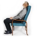 Poduszka-ledzwiowa-na-fotel-dla-seniora-5m15.jpg